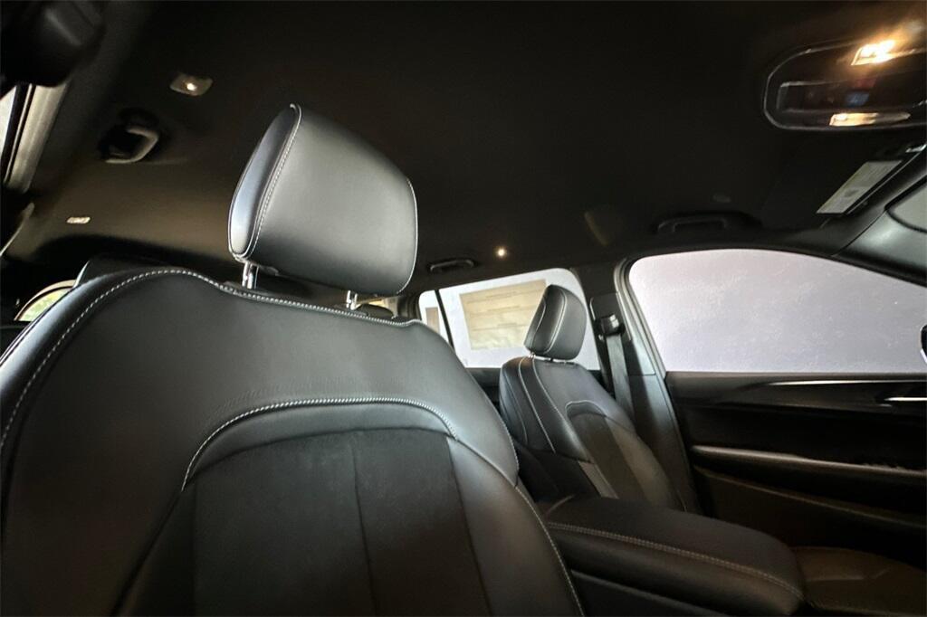 new 2025 Jeep Grand Cherokee L car, priced at $37,985