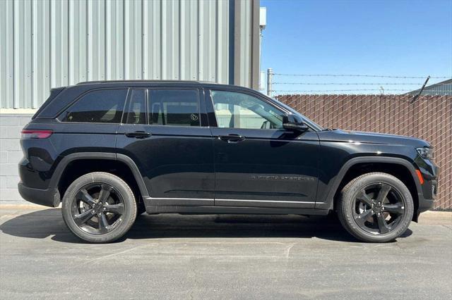 new 2024 Jeep Grand Cherokee car, priced at $40,878