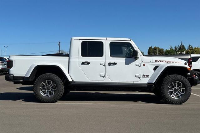 new 2024 Jeep Gladiator car, priced at $58,087