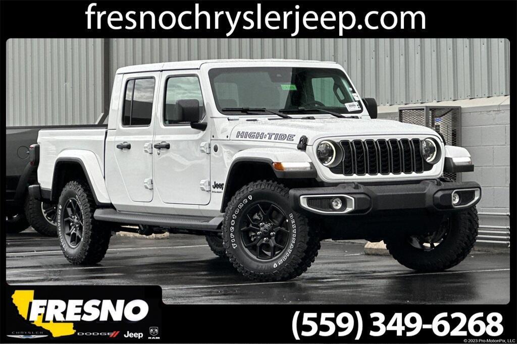 new 2025 Jeep Gladiator car, priced at $45,620