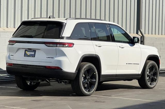 new 2025 Jeep Grand Cherokee car, priced at $53,365