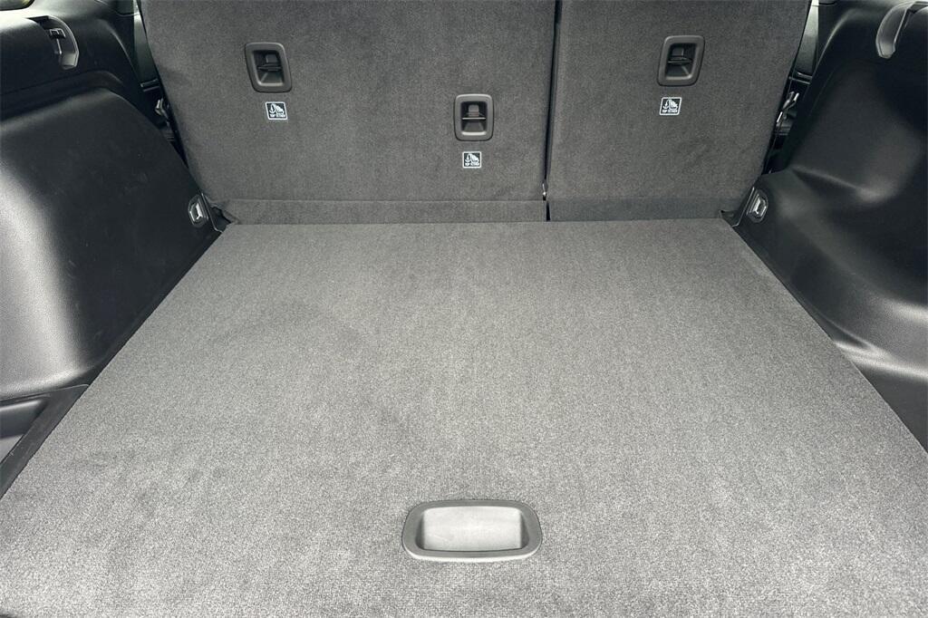 new 2025 Jeep Grand Cherokee car, priced at $40,975