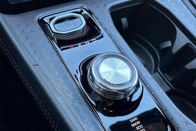 new 2025 Jeep Wagoneer S car, priced at $57,114
