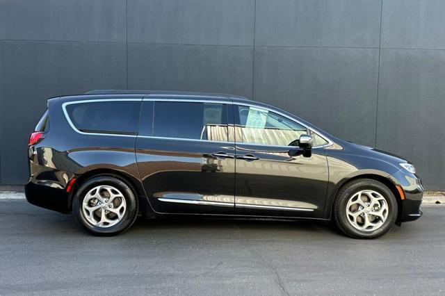 used 2023 Chrysler Pacifica car, priced at $29,995