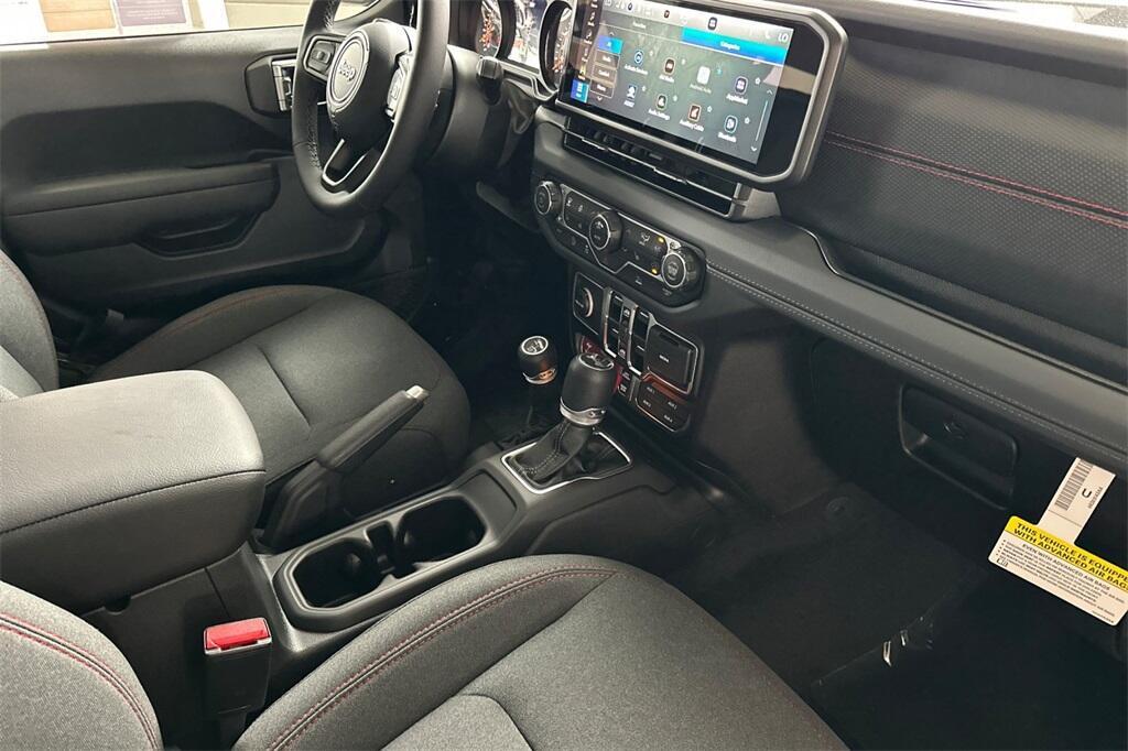 new 2025 Jeep Wrangler car, priced at $52,150