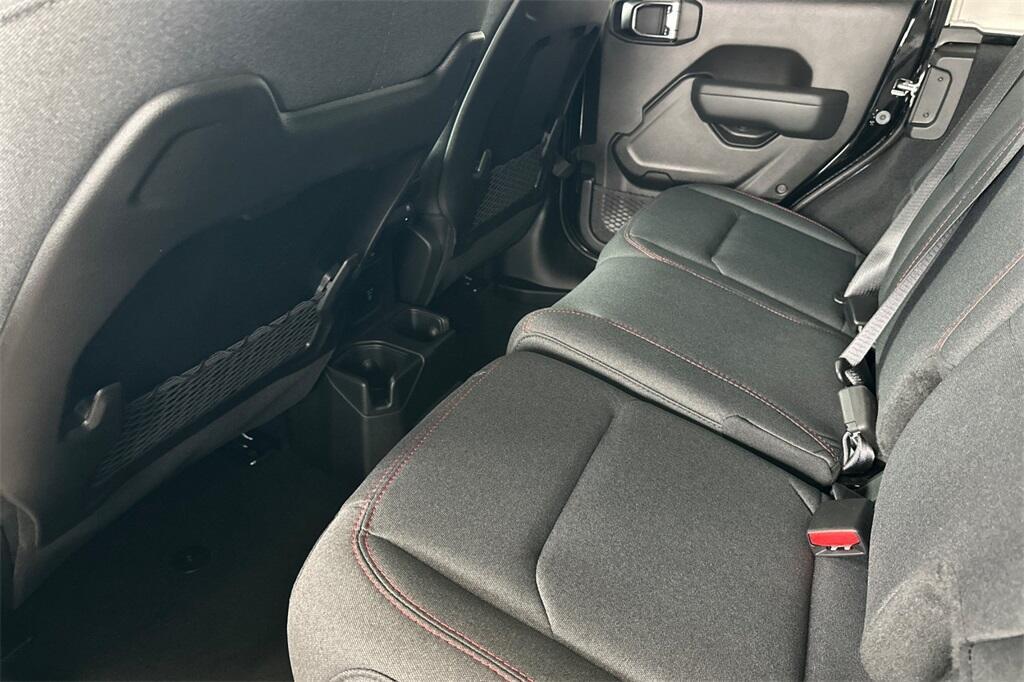 new 2025 Jeep Wrangler car, priced at $52,150