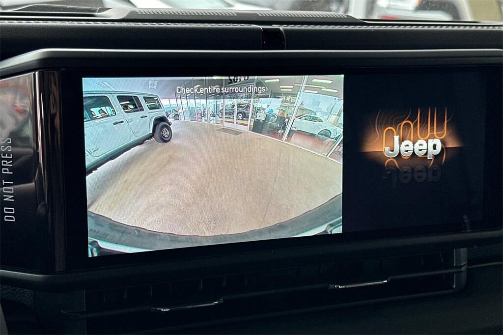 new 2025 Jeep Wrangler car, priced at $52,150