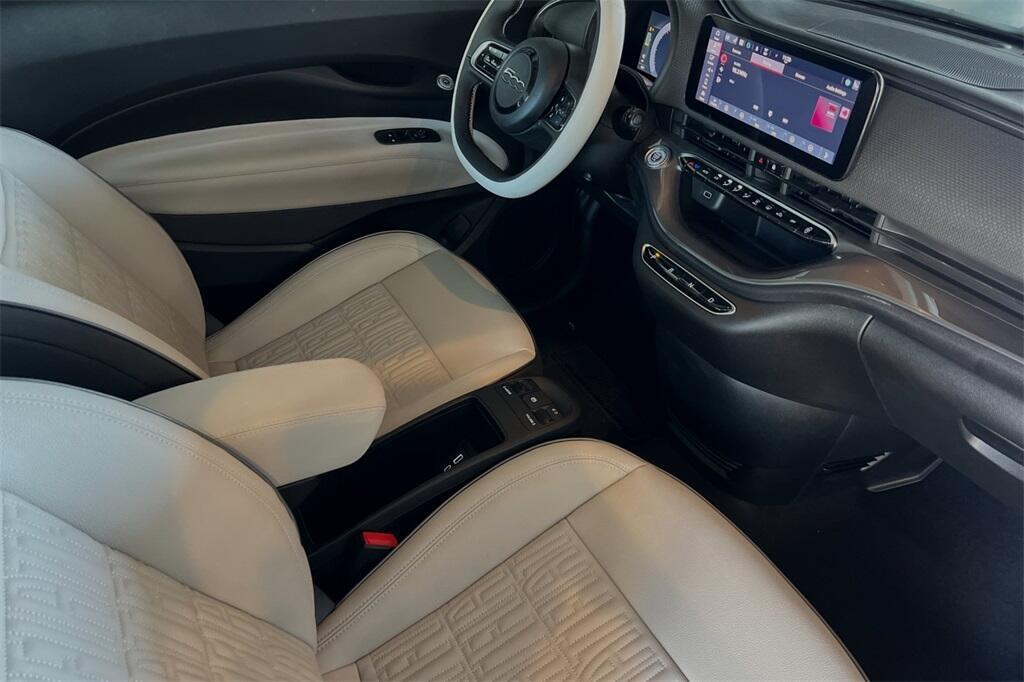 new 2024 FIAT 500e car, priced at $36,095