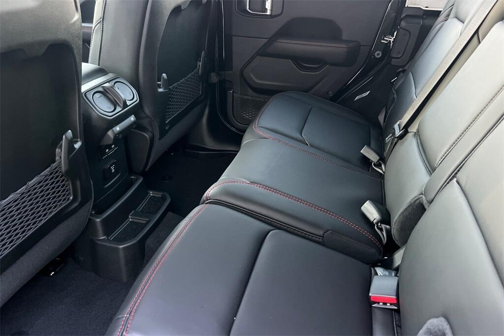 new 2026 Jeep Wrangler car, priced at $61,775