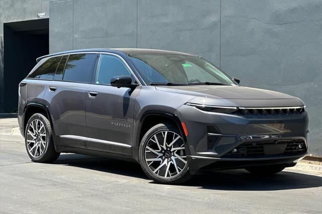 new 2025 Jeep Wagoneer S car, priced at $54,619
