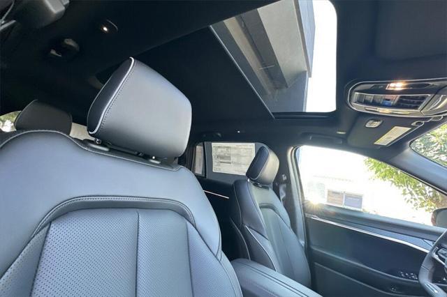 new 2025 Jeep Wagoneer S car, priced at $54,619