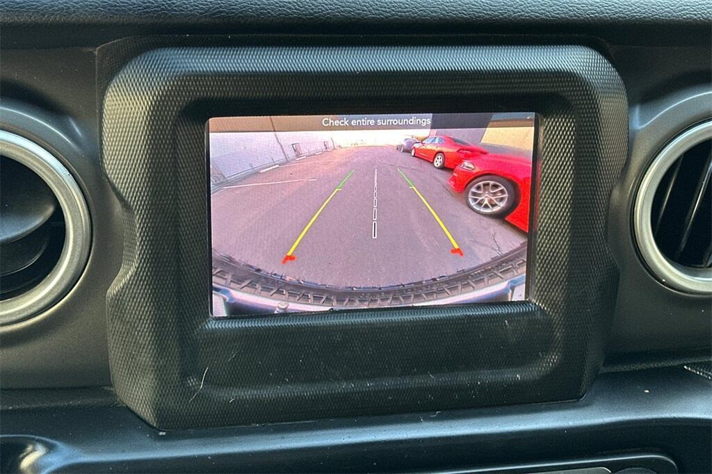 used 2022 Jeep Wrangler Unlimited car, priced at $29,137