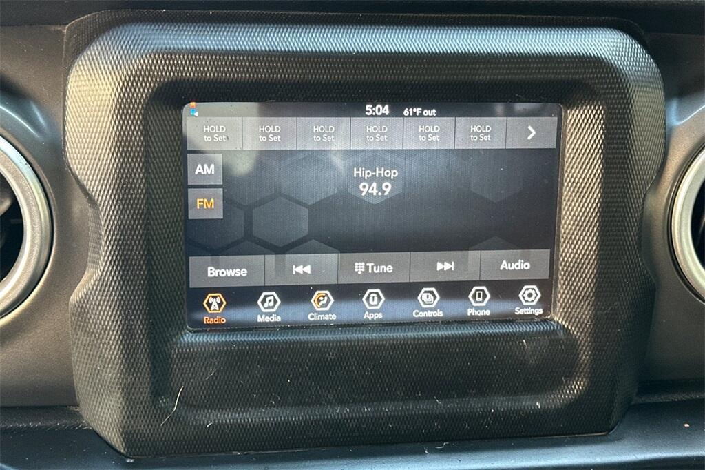 used 2022 Jeep Wrangler Unlimited car, priced at $29,137