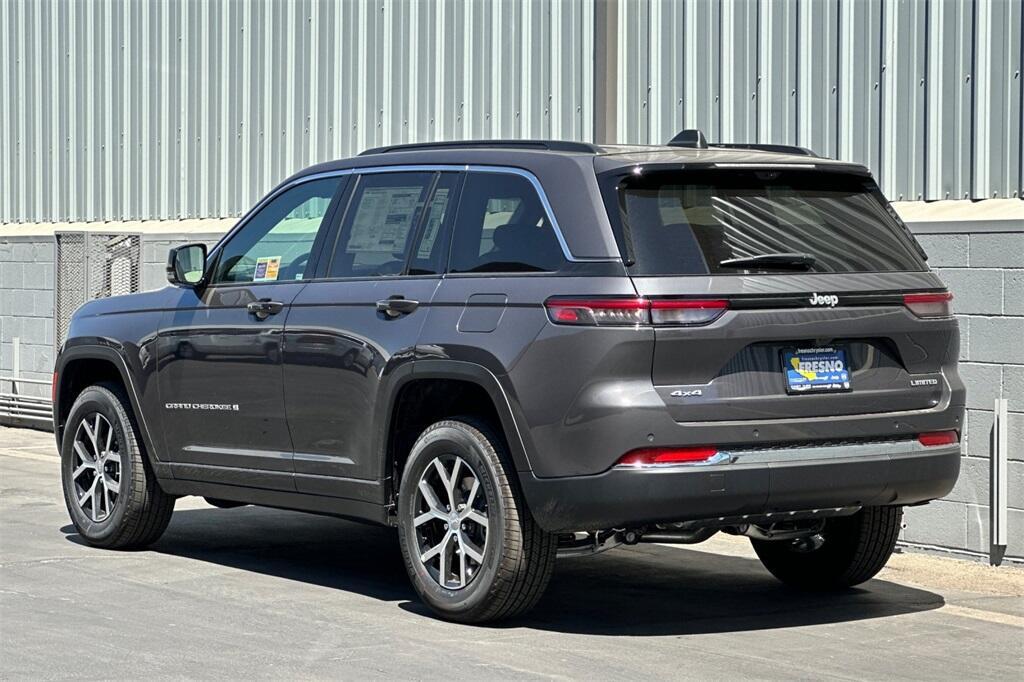 new 2025 Jeep Grand Cherokee car, priced at $46,386