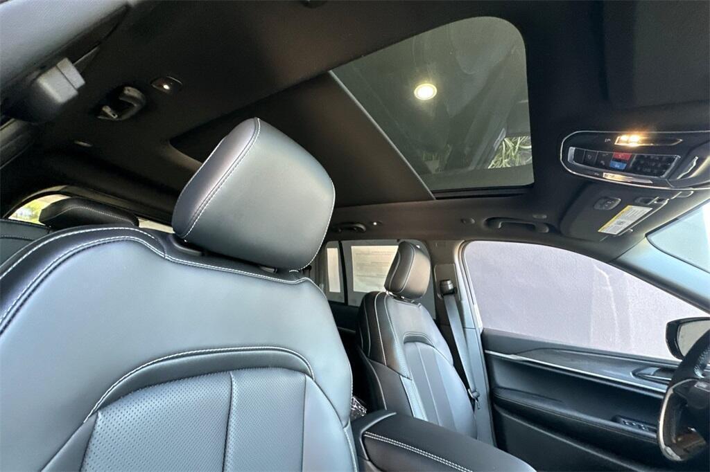 new 2025 Jeep Grand Cherokee car, priced at $46,386