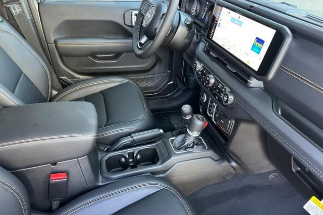 new 2025 Jeep Gladiator car, priced at $48,207