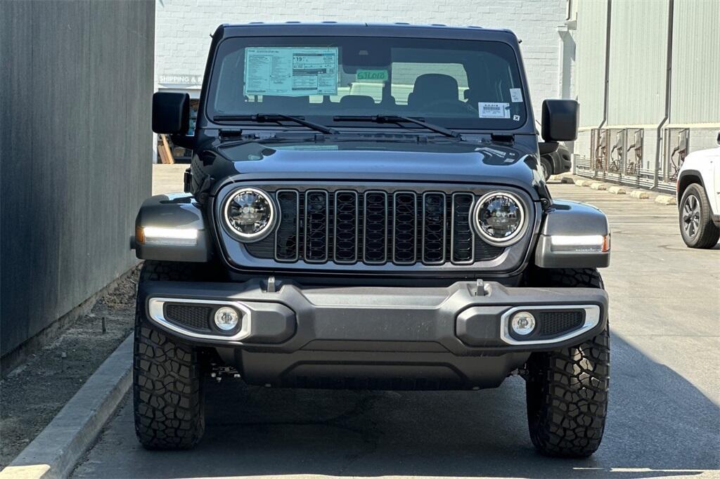new 2025 Jeep Gladiator car, priced at $42,291