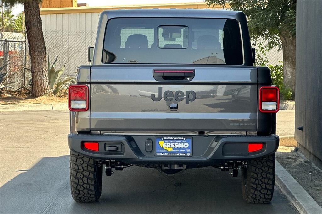 new 2025 Jeep Gladiator car, priced at $42,291