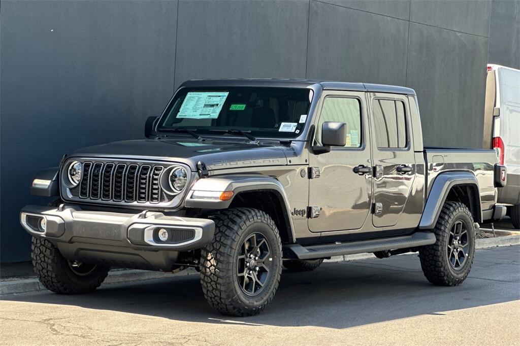 new 2025 Jeep Gladiator car, priced at $42,291