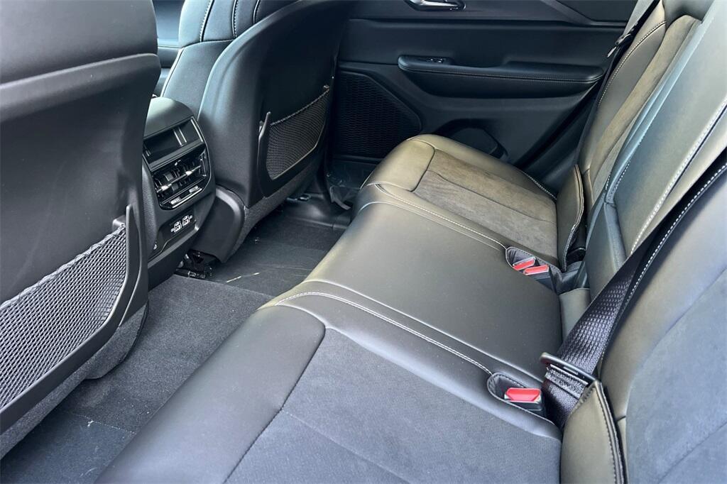 new 2025 Jeep Grand Cherokee car, priced at $39,530