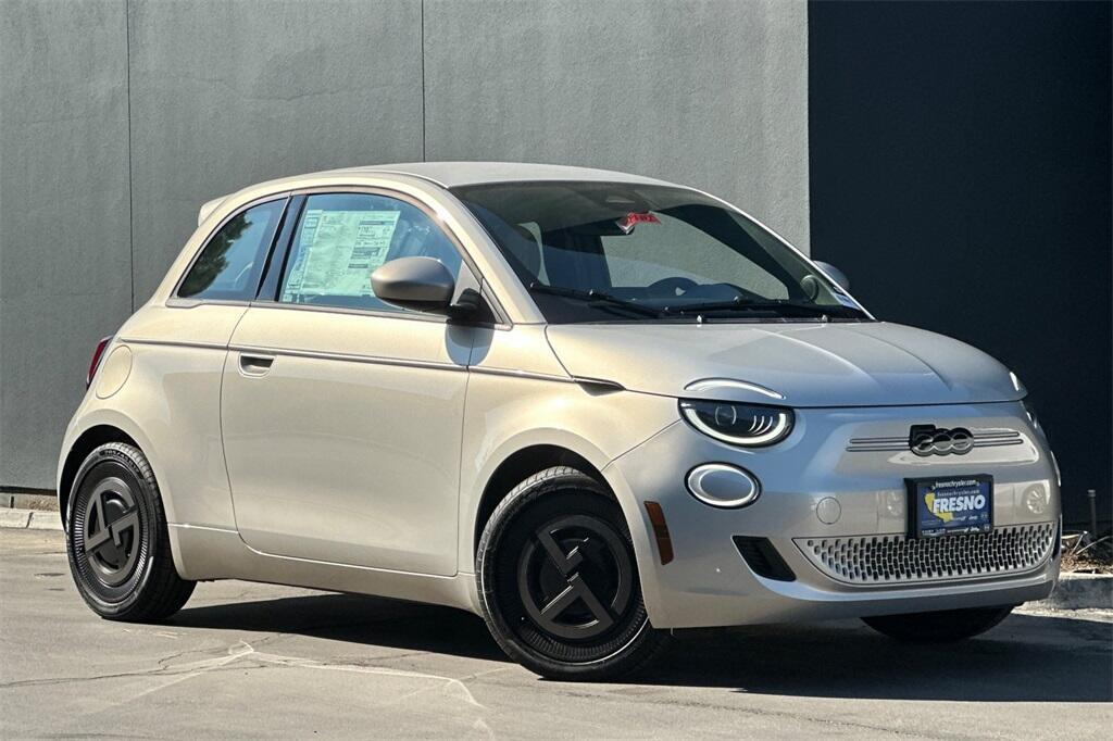 new 2025 FIAT 500e car, priced at $37,495