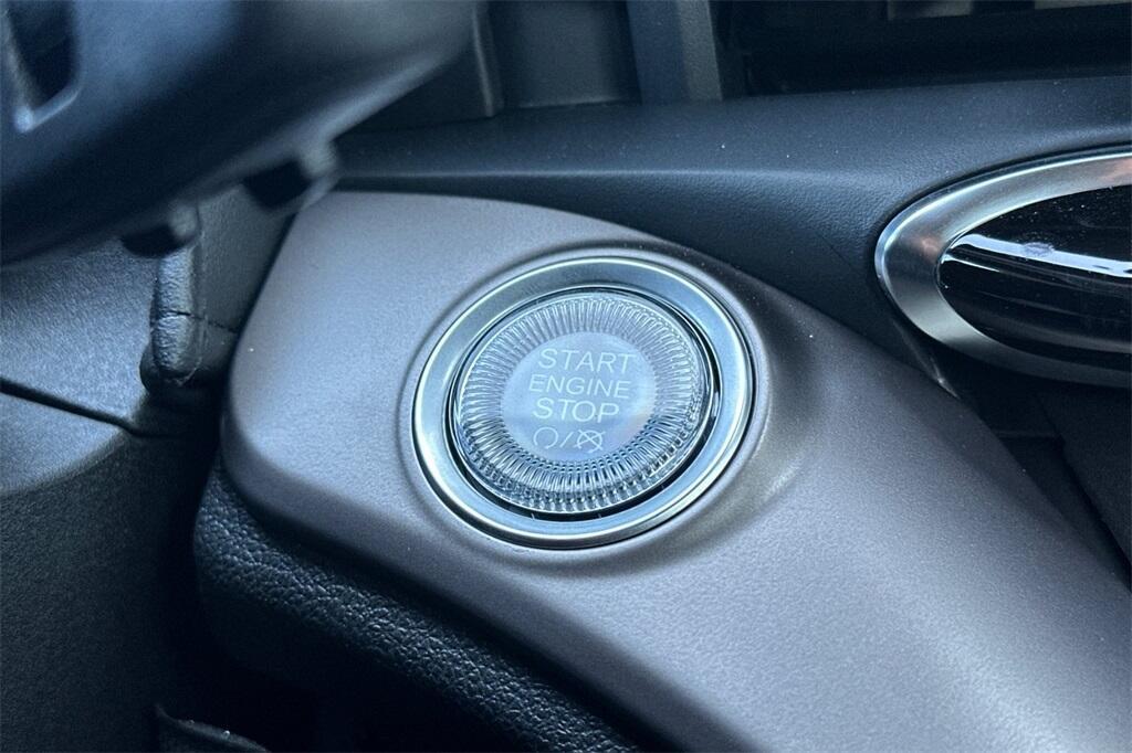 new 2025 FIAT 500e car, priced at $37,495
