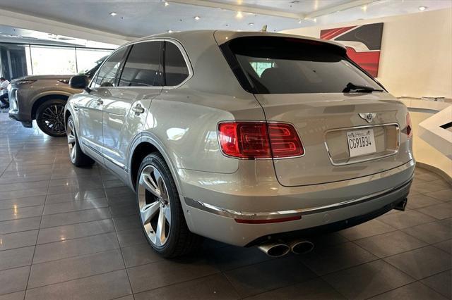 used 2018 Bentley Bentayga car, priced at $119,522