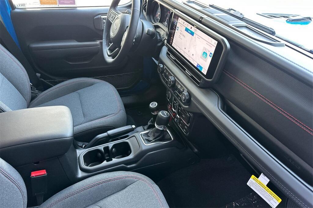 new 2025 Jeep Gladiator car, priced at $50,860