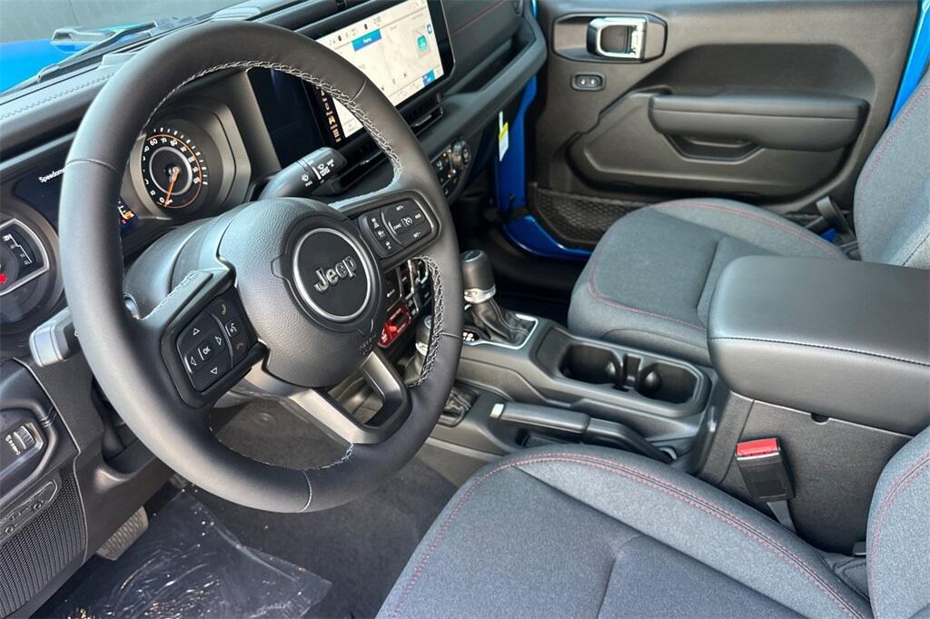 new 2025 Jeep Gladiator car, priced at $50,860