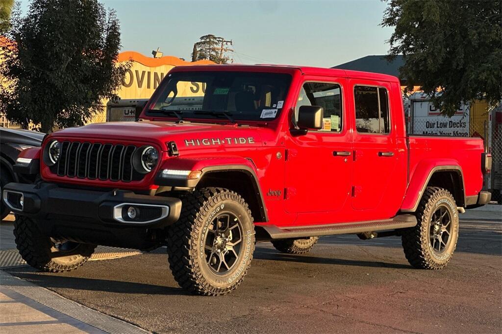 new 2025 Jeep Gladiator car, priced at $44,420