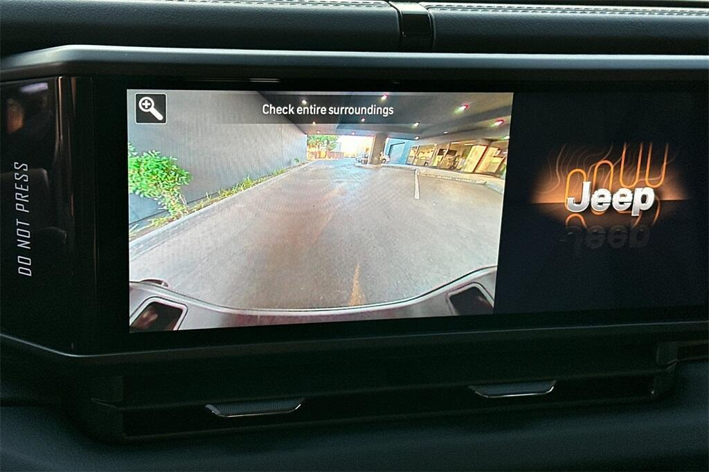 new 2025 Jeep Gladiator car, priced at $44,420