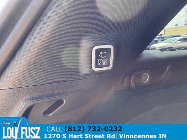 new 2025 Jeep Grand Cherokee car, priced at $63,707