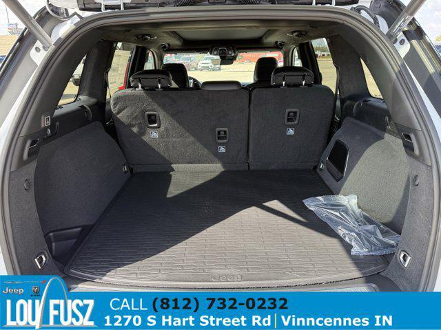 new 2025 Jeep Grand Cherokee car, priced at $63,707