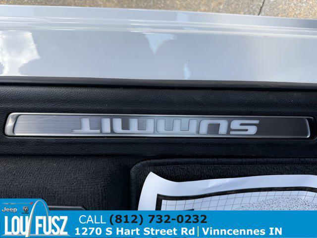 new 2025 Jeep Grand Cherokee car, priced at $63,707