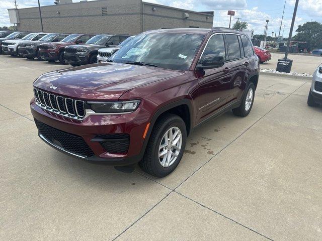 new 2024 Jeep Grand Cherokee car, priced at $42,029