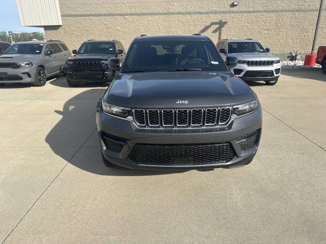 new 2024 Jeep Grand Cherokee car, priced at $44,756