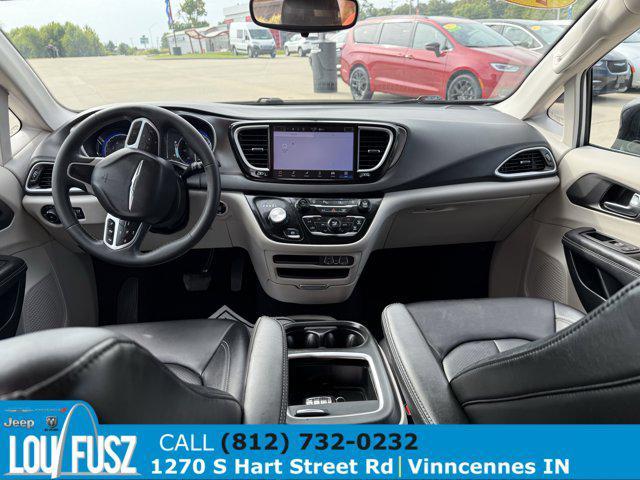 used 2024 Chrysler Pacifica car, priced at $29,884