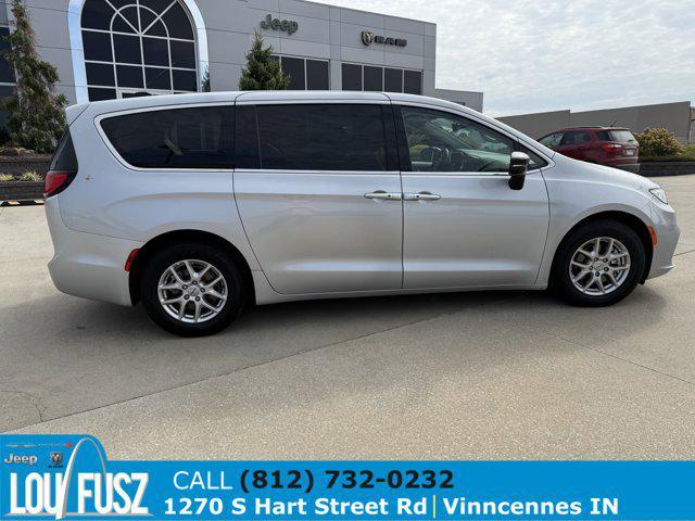 used 2024 Chrysler Pacifica car, priced at $29,884