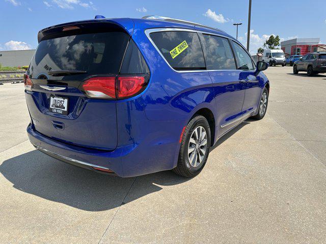 used 2020 Chrysler Pacifica car, priced at $22,284