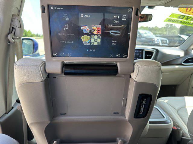used 2020 Chrysler Pacifica car, priced at $22,284
