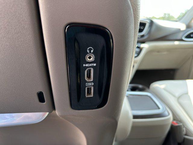 used 2020 Chrysler Pacifica car, priced at $22,284