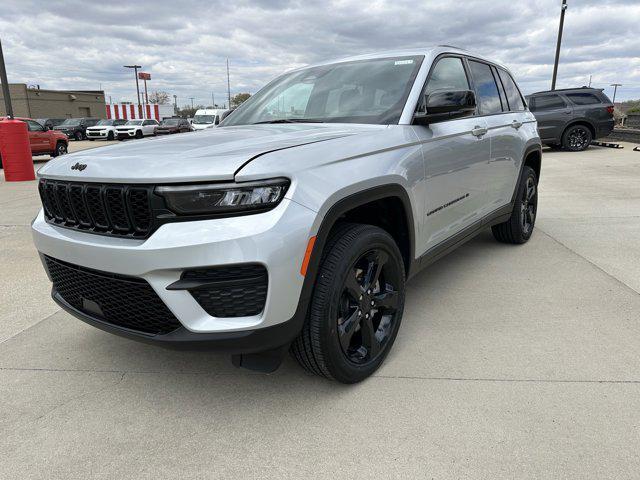 new 2025 Jeep Grand Cherokee car, priced at $46,586