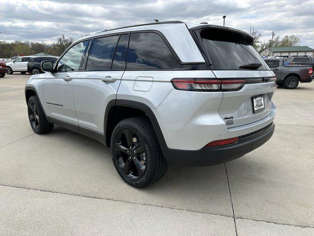 new 2025 Jeep Grand Cherokee car, priced at $46,586
