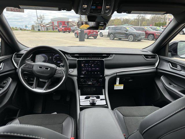 new 2025 Jeep Grand Cherokee car, priced at $46,586