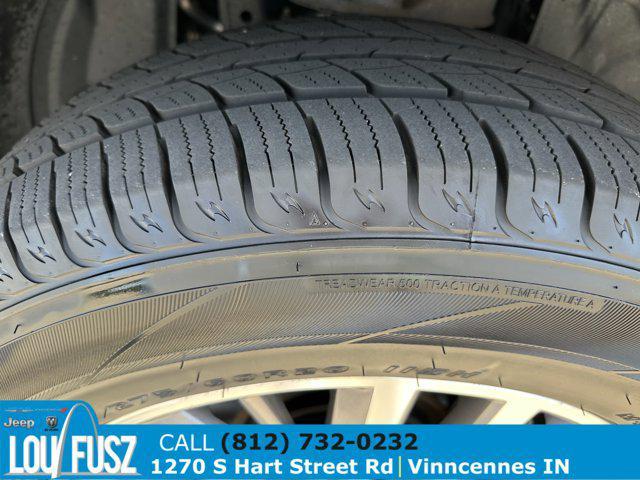 used 2023 Nissan Armada car