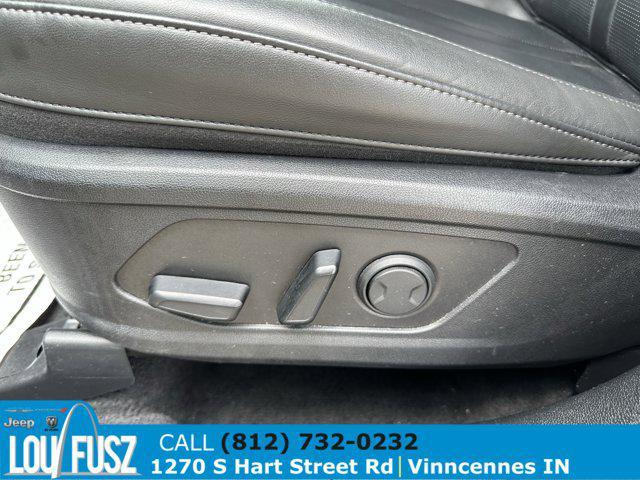 used 2024 Kia Sorento car, priced at $29,675