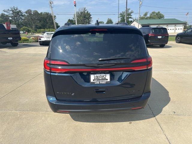 new 2024 Chrysler Pacifica car, priced at $50,681