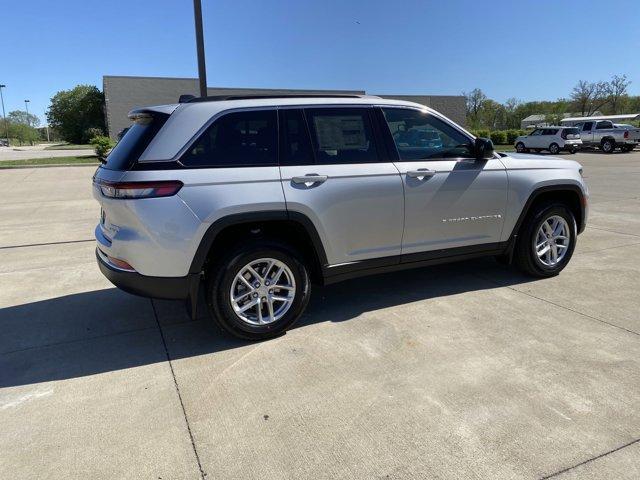 new 2024 Jeep Grand Cherokee car, priced at $44,883