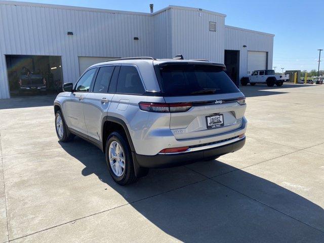 new 2024 Jeep Grand Cherokee car, priced at $44,883