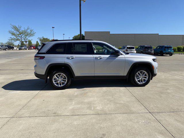 new 2024 Jeep Grand Cherokee car, priced at $44,883